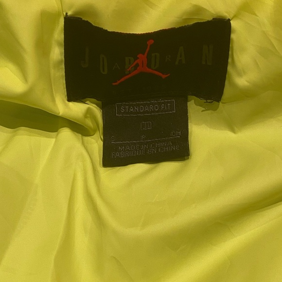 Jordan Puffer Jacket - Picture 6 of 8